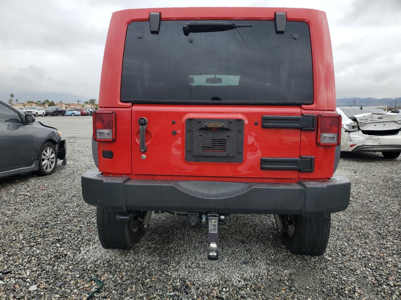 2014 JEEP WRANGLER U - Фото 6