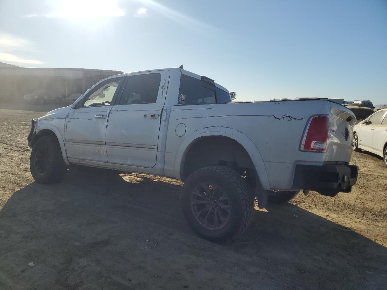 2014 RAM 1500 LONGH - Фото 2