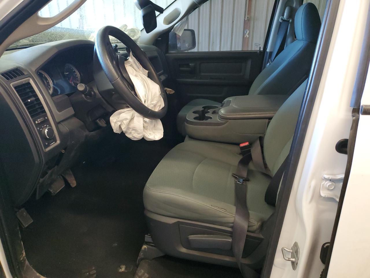 2015 RAM 1500 ST - Image 7