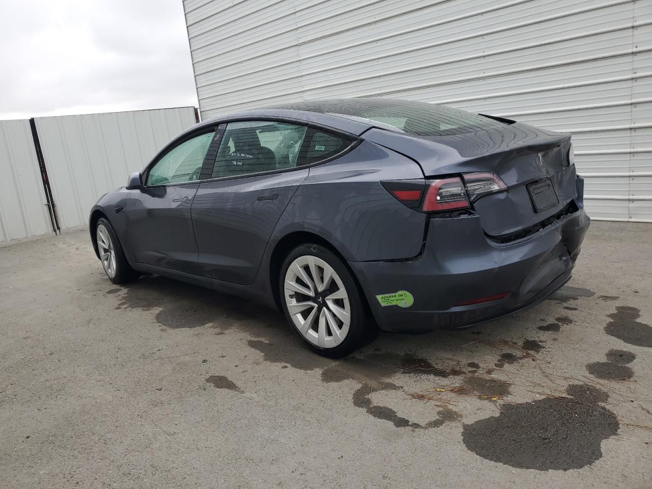 2023 TESLA MODEL 3 - Image 2