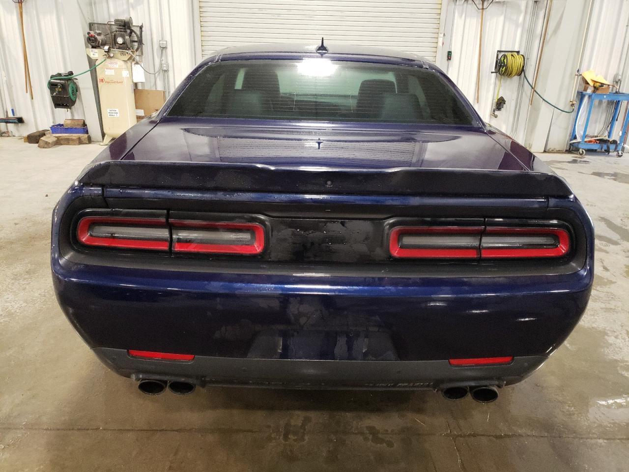 2017 DODGE CHALLENGER - Image 6