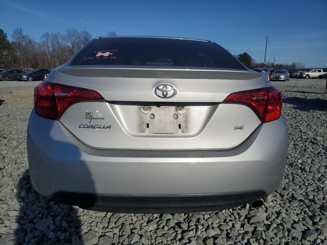2018 TOYOTA COROLLA L - Image 6