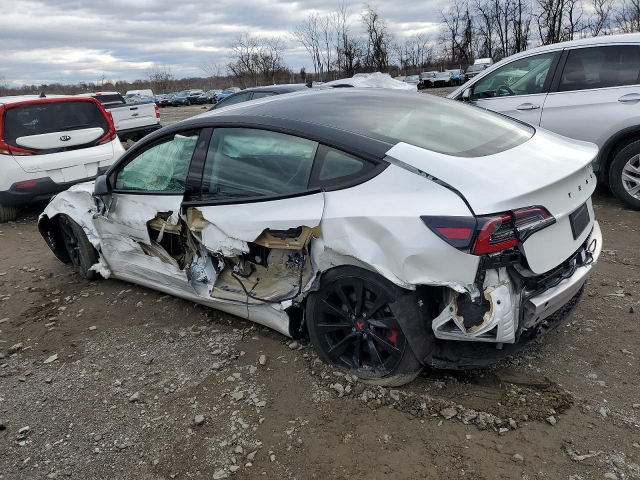 2021 TESLA MODEL 3 - Image 2