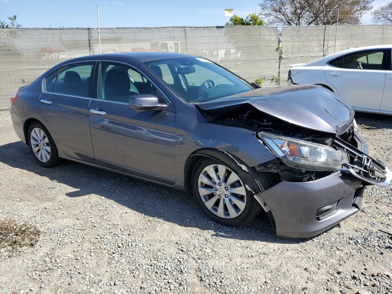 2015 HONDA ACCORD EXL - Image 4