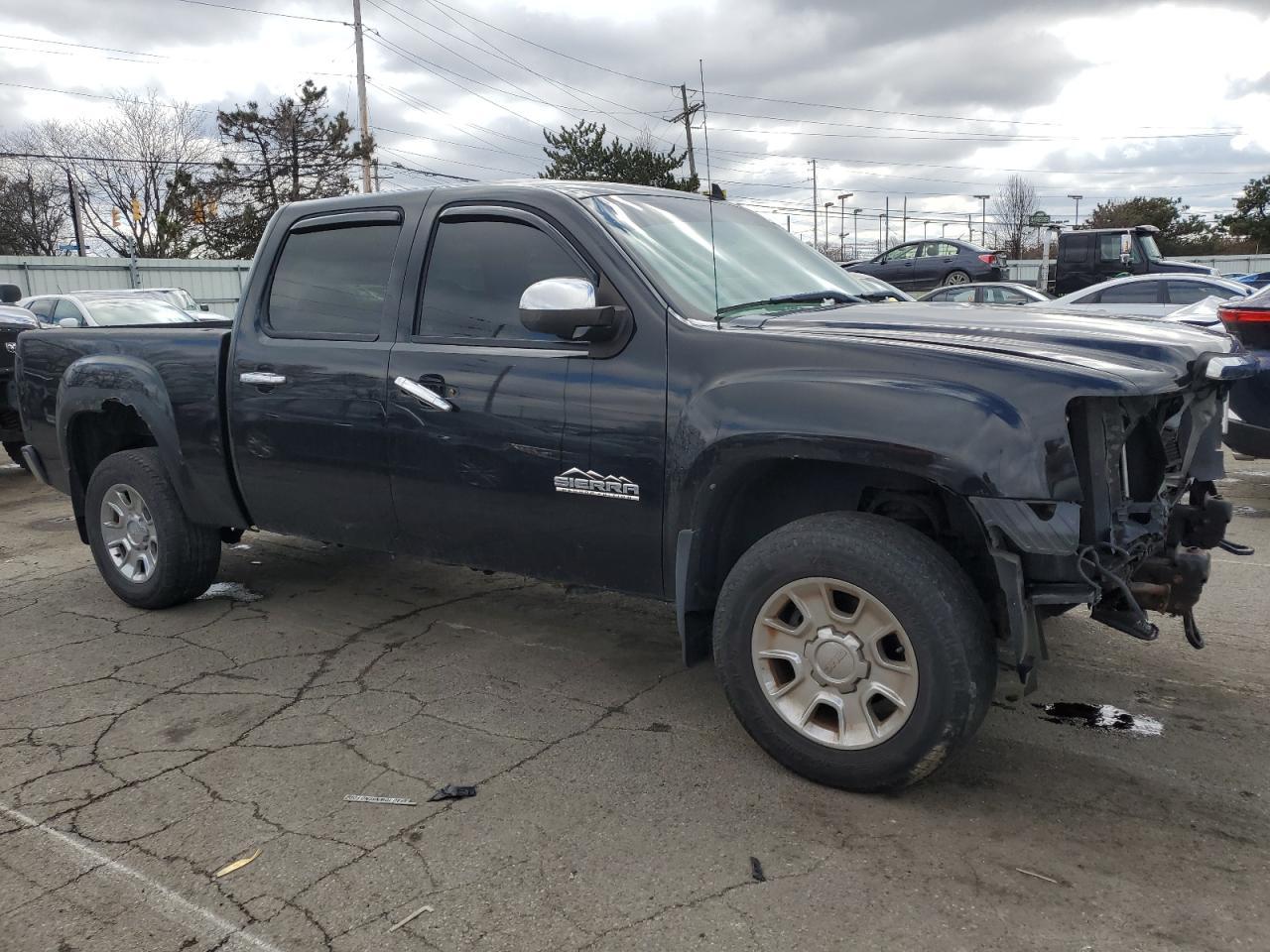2011 GMC SIERRA K15 - Фото 4