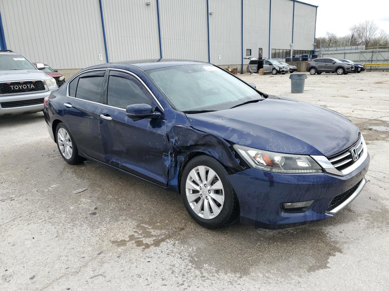2015 HONDA ACCORD EXL - Image 4