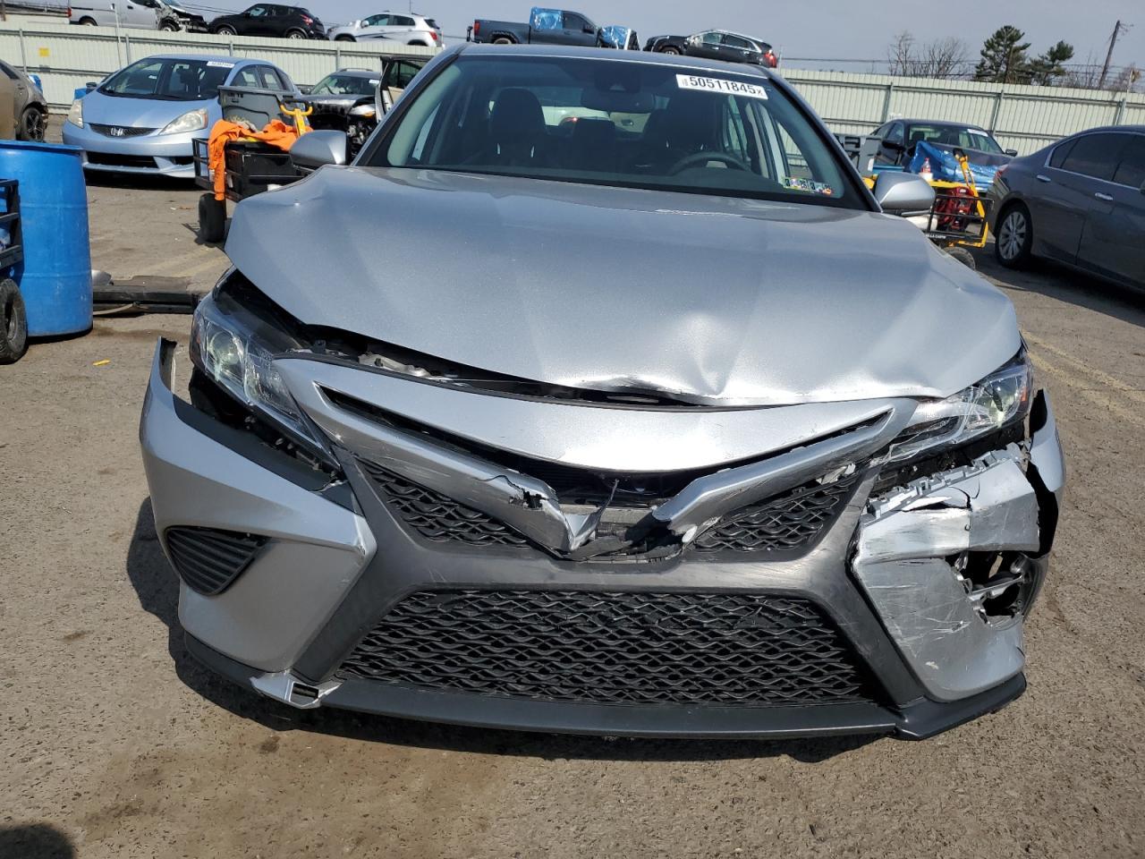 2020 TOYOTA CAMRY SE - Image 5