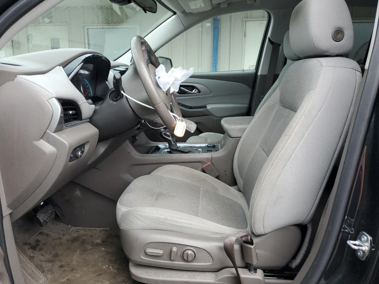 2021 CHEVROLET TRAVERSE L - Фото 7