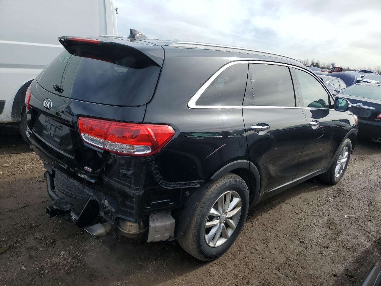 2016 KIA SORENTO LX - Image 3