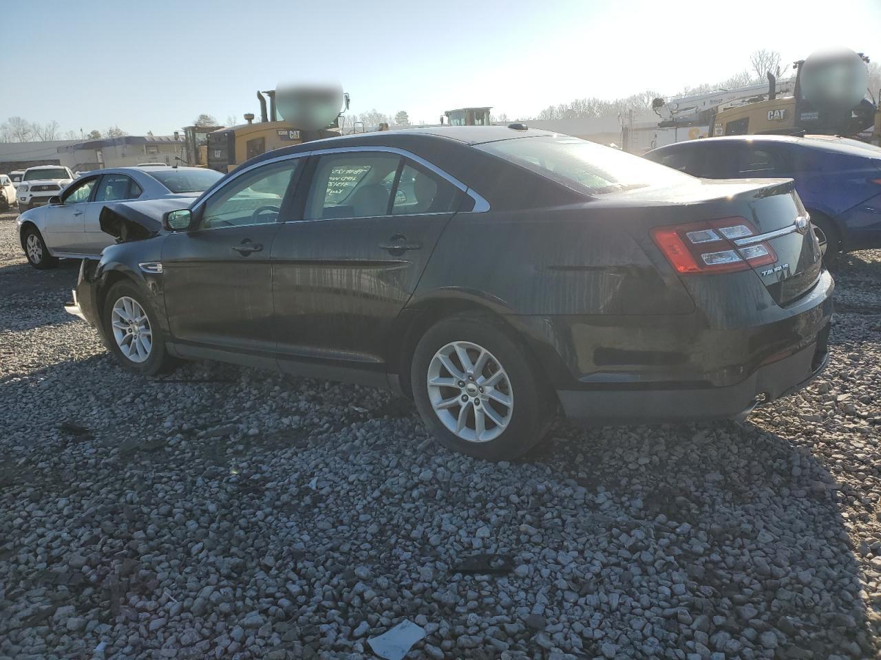 2014 FORD TAURUS SE - Image 2