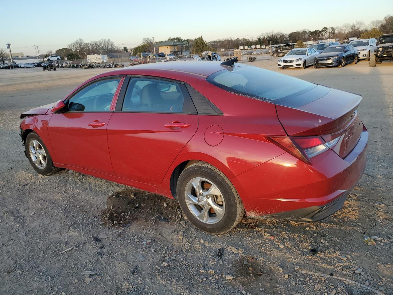 2023 HYUNDAI ELANTRA SE - Фото 2