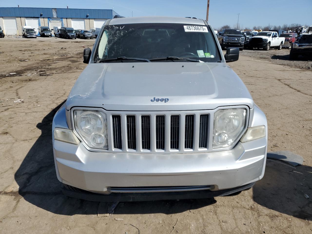 2011 JEEP LIBERTY SP - Image 5