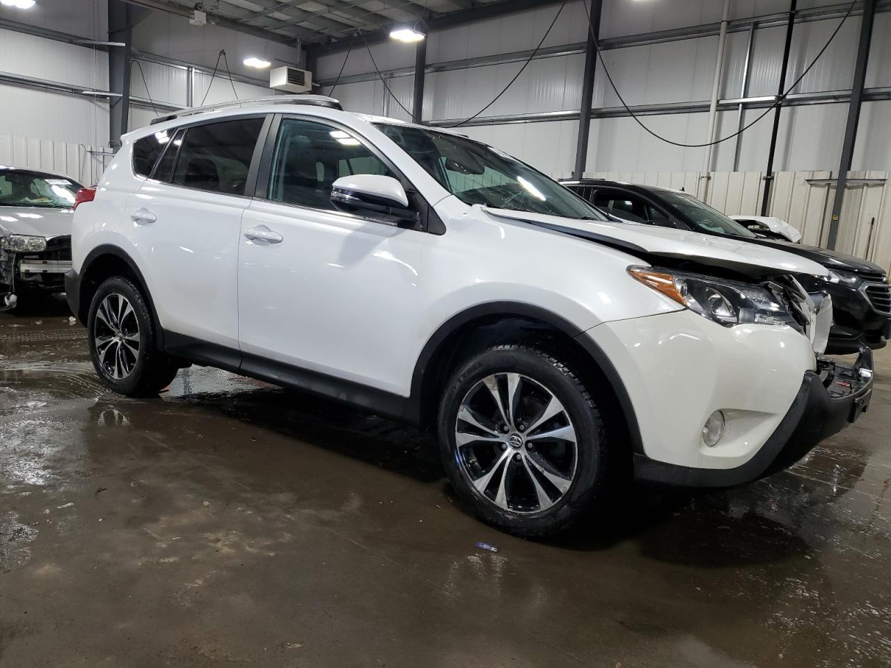 2015 TOYOTA RAV4 LIMIT - Фото 4
