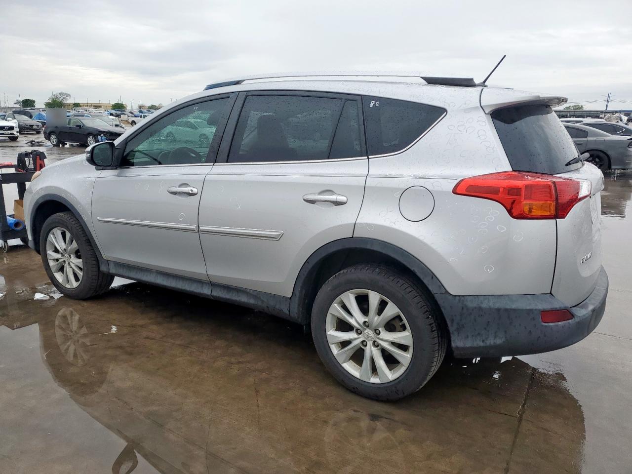 2015 TOYOTA RAV4 LIMIT - Фото 2