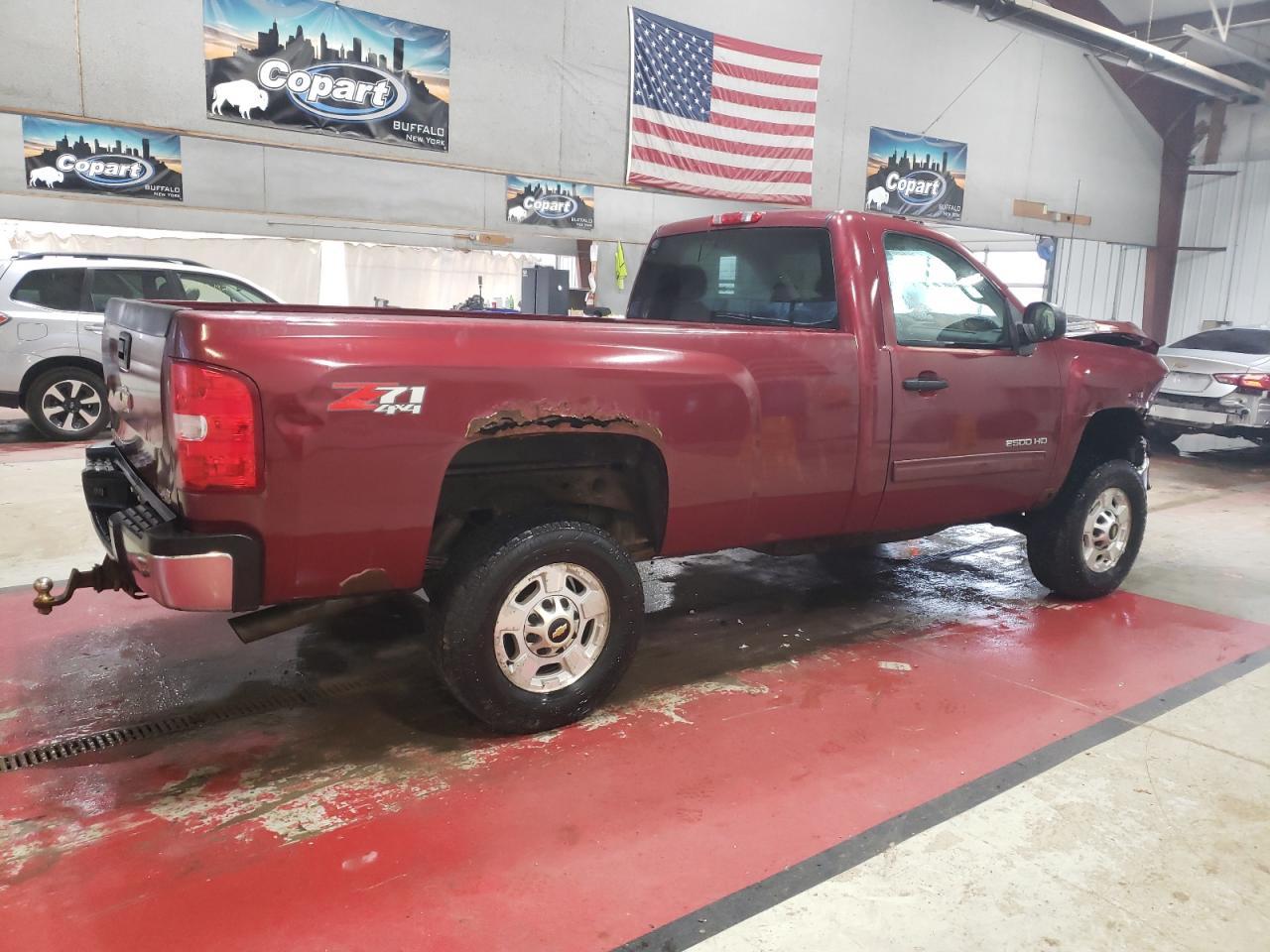 2013 CHEVROLET SILVERADO - Image 3