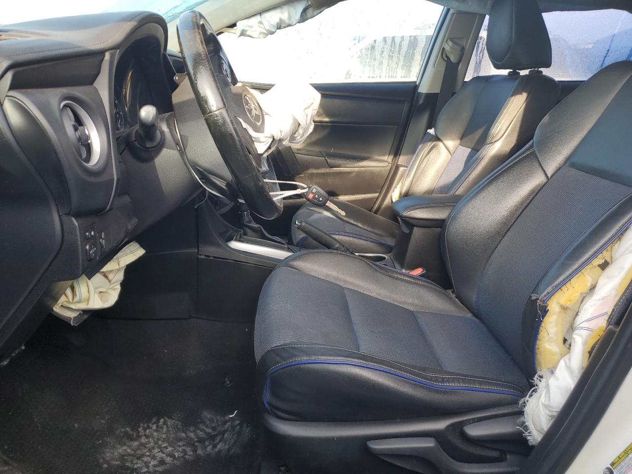 2018 TOYOTA COROLLA L - Фото 7