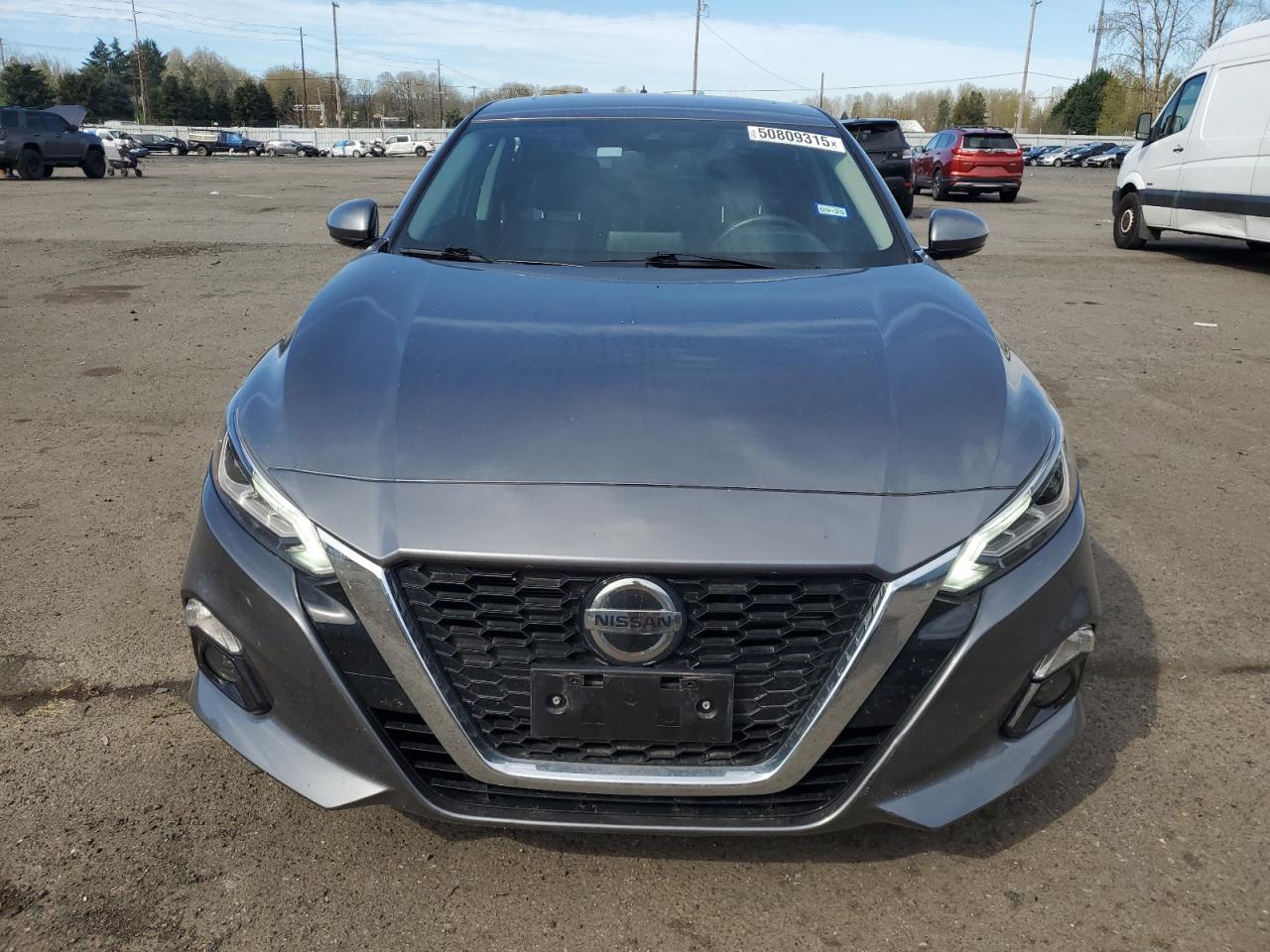 2020 NISSAN ALTIMA SV - Фото 5