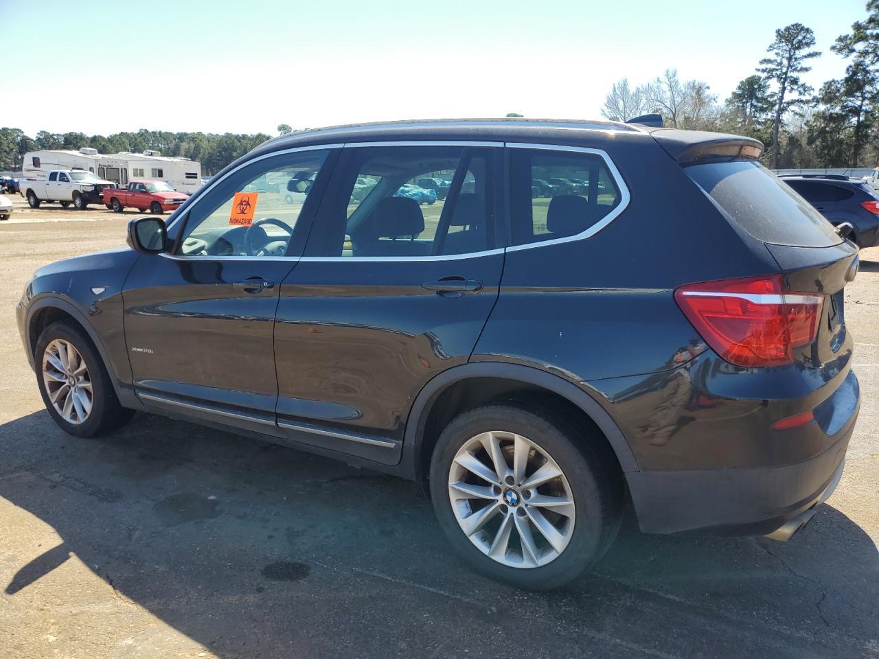 2014 BMW X3 XDRIVE2 - Image 2