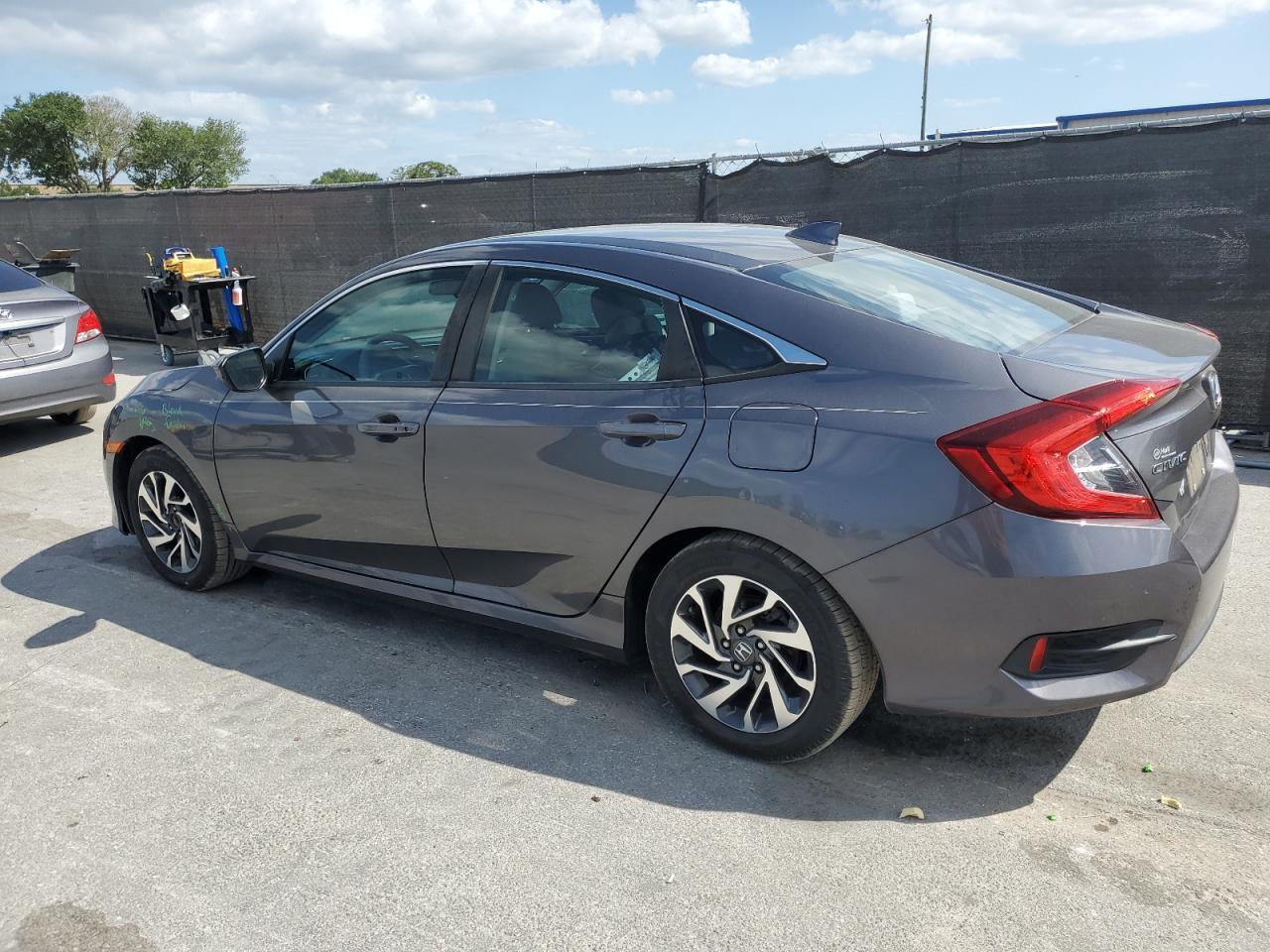 2018 HONDA CIVIC EX - Фото 2