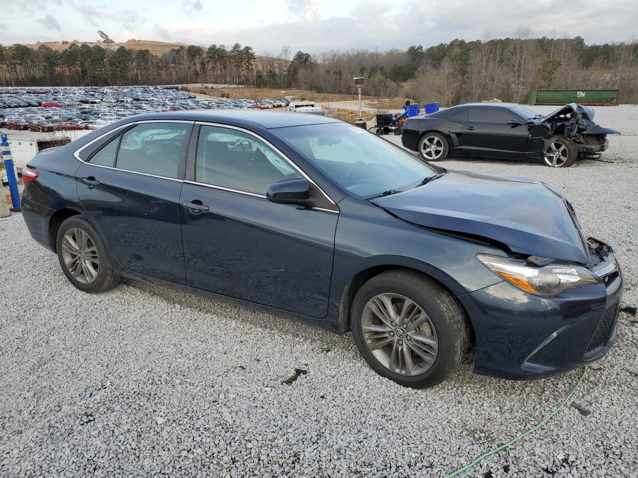 2015 TOYOTA CAMRY LE - Фото 4