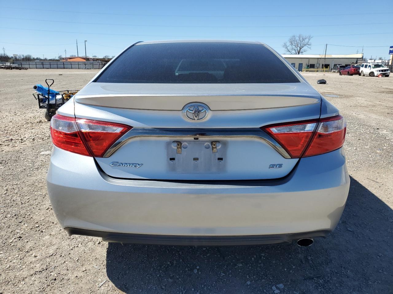 2016 TOYOTA CAMRY LE - Image 6