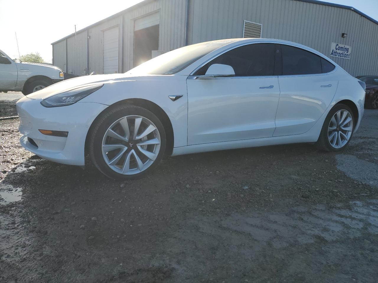 2019 TESLA MODEL 3
