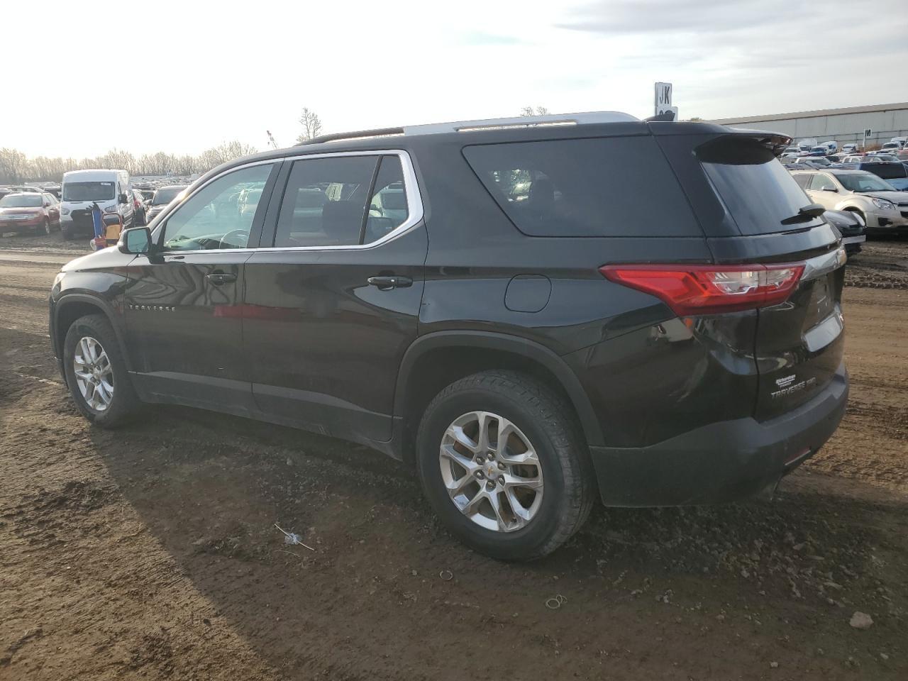 2018 CHEVROLET TRAVERSE L - Image 2