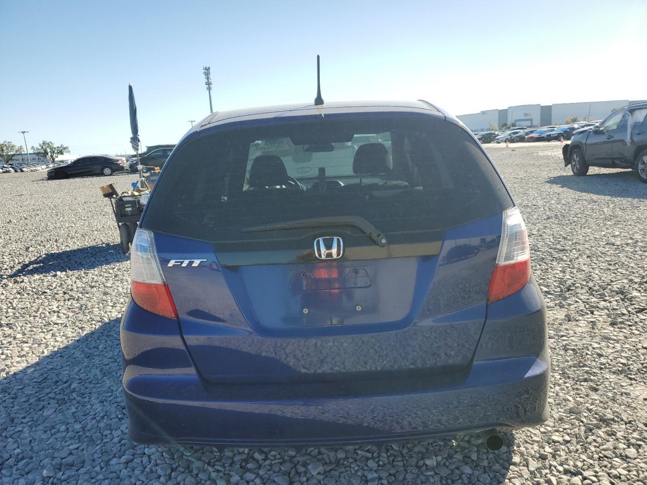 2013 HONDA FIT - Фото 6
