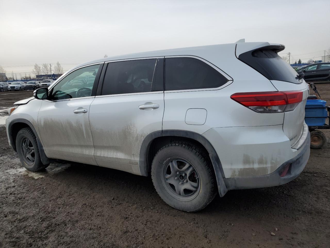 2018 TOYOTA HIGHLANDER - Фото 2
