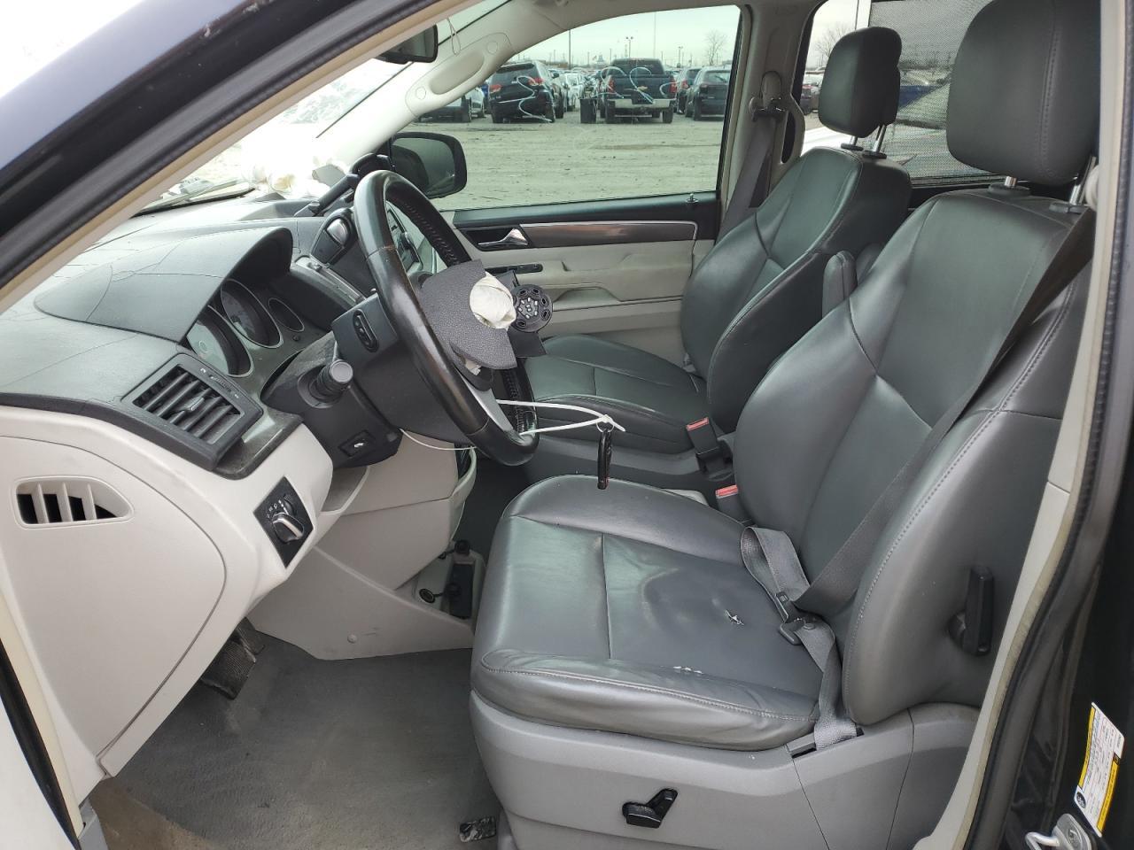 2010 VOLKSWAGEN ROUTAN SE - Фото 7
