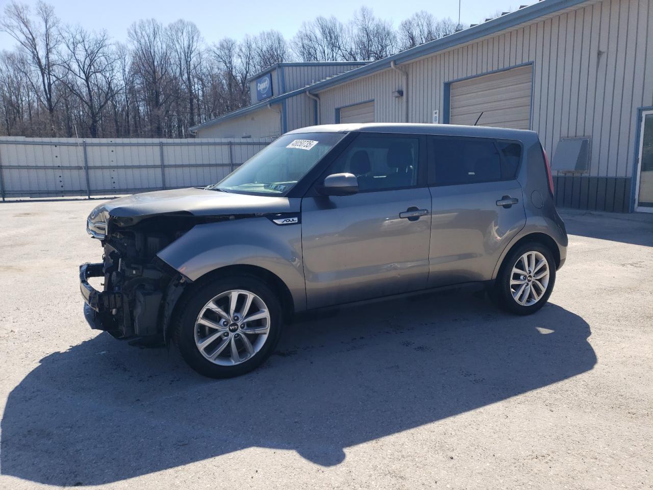 2017 KIA SOUL +