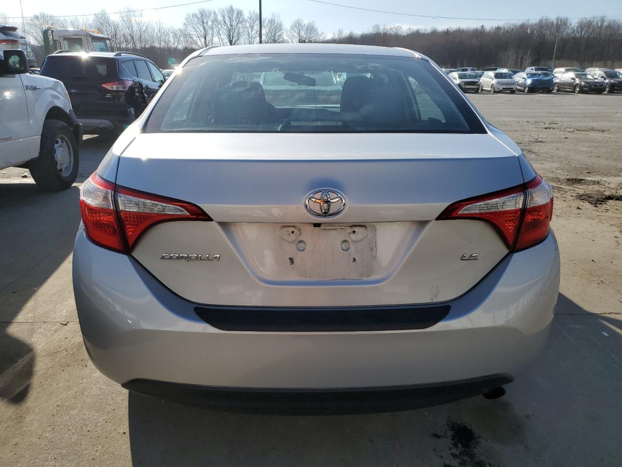 2015 TOYOTA COROLLA L - Image 6