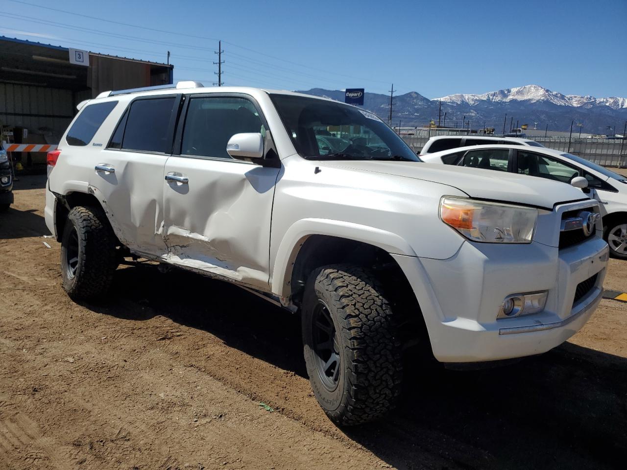 2011 TOYOTA 4RUNNER SR - Image 4
