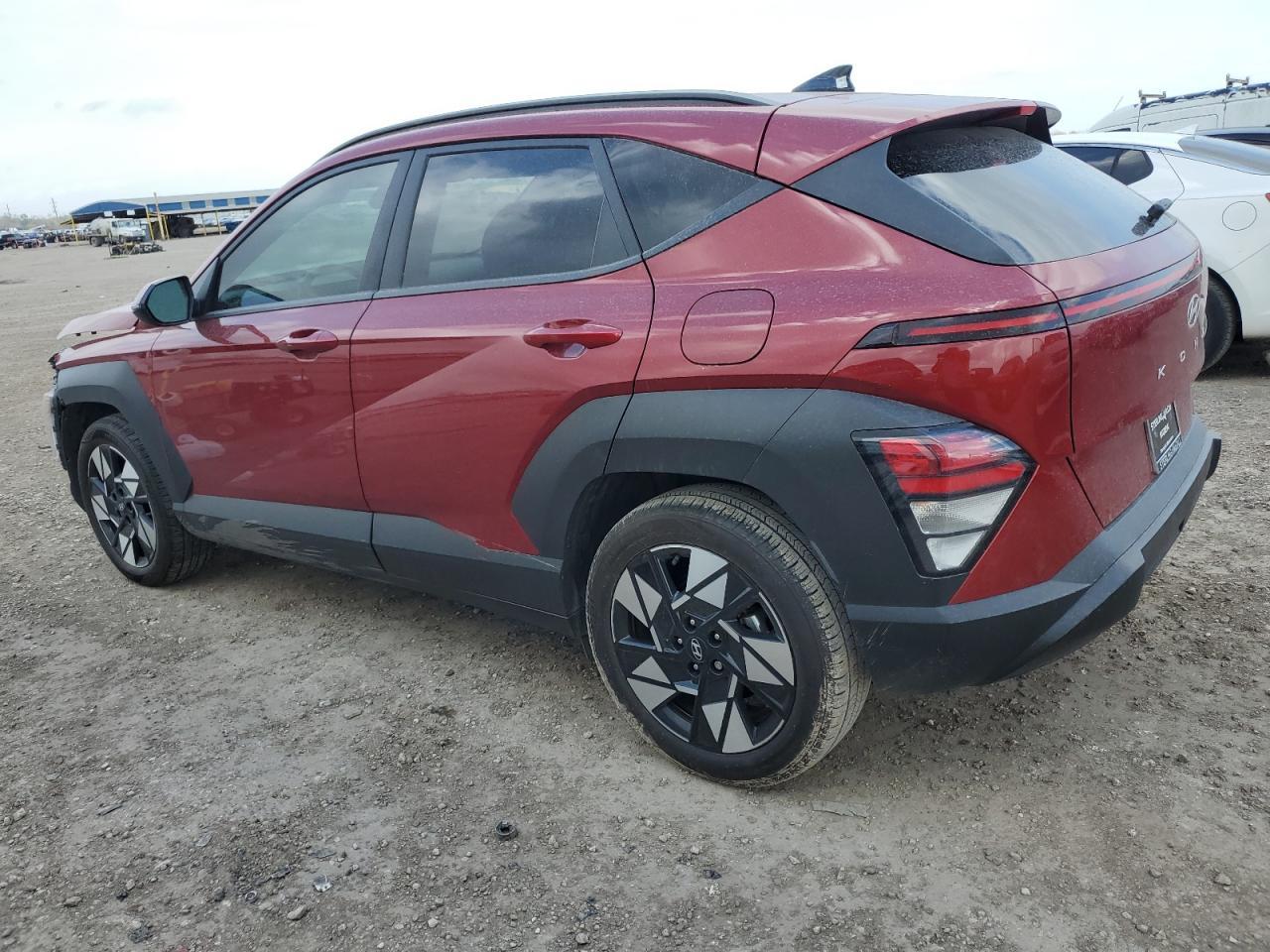 2024 HYUNDAI KONA SEL - Фото 2
