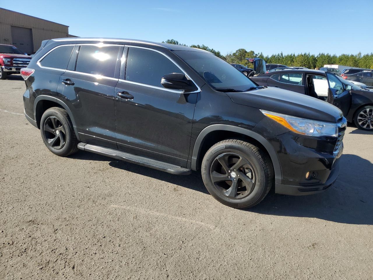 2014 TOYOTA HIGHLANDER - Image 4