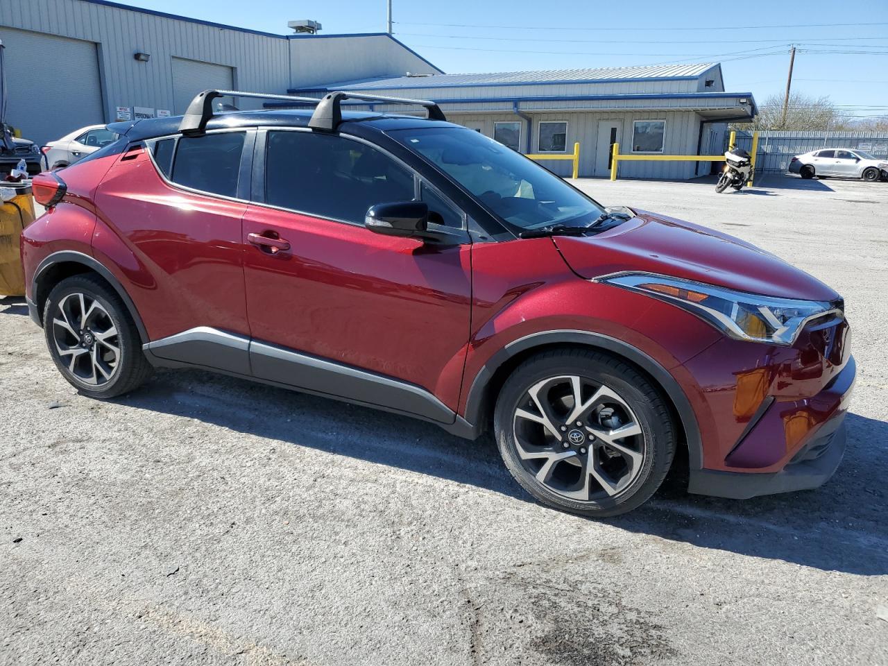 2019 TOYOTA C-HR XLE - Фото 4