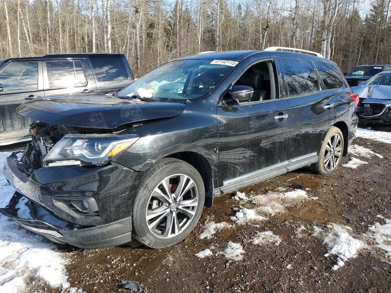 2017 NISSAN PATHFINDER