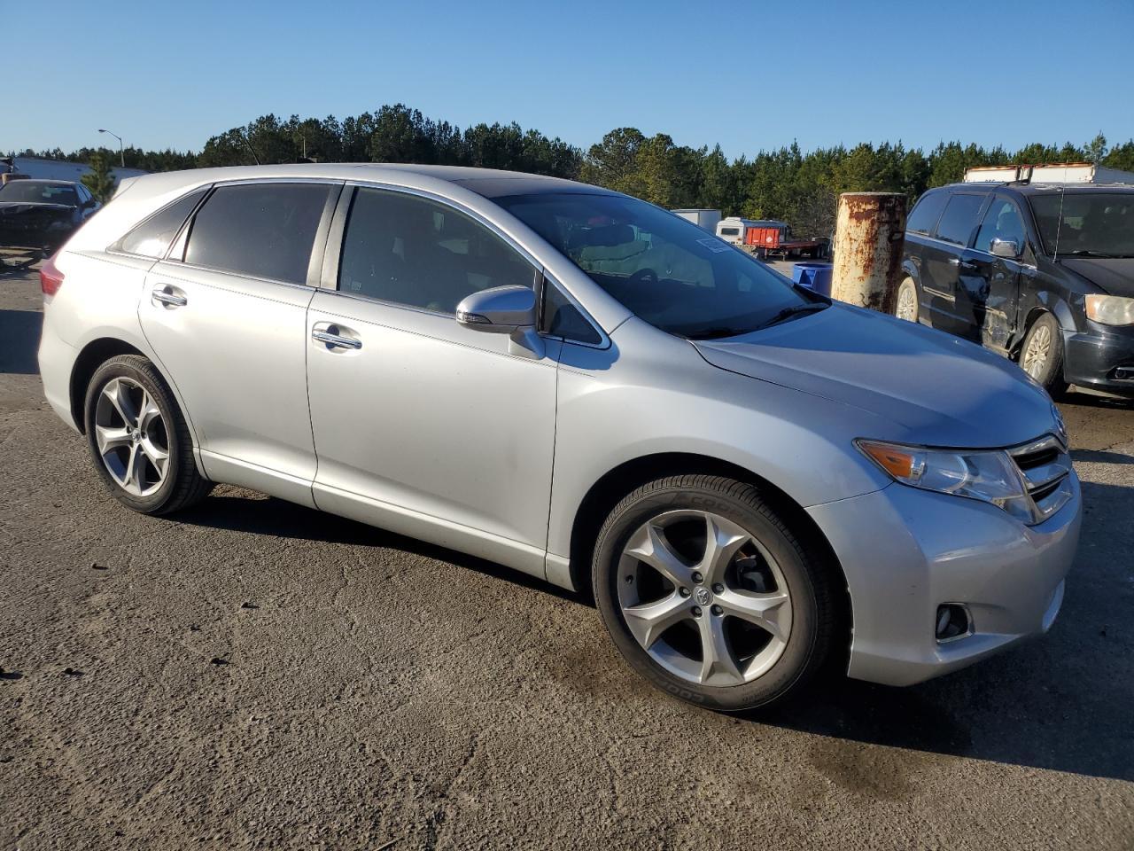 2013 TOYOTA VENZA LE - Фото 4