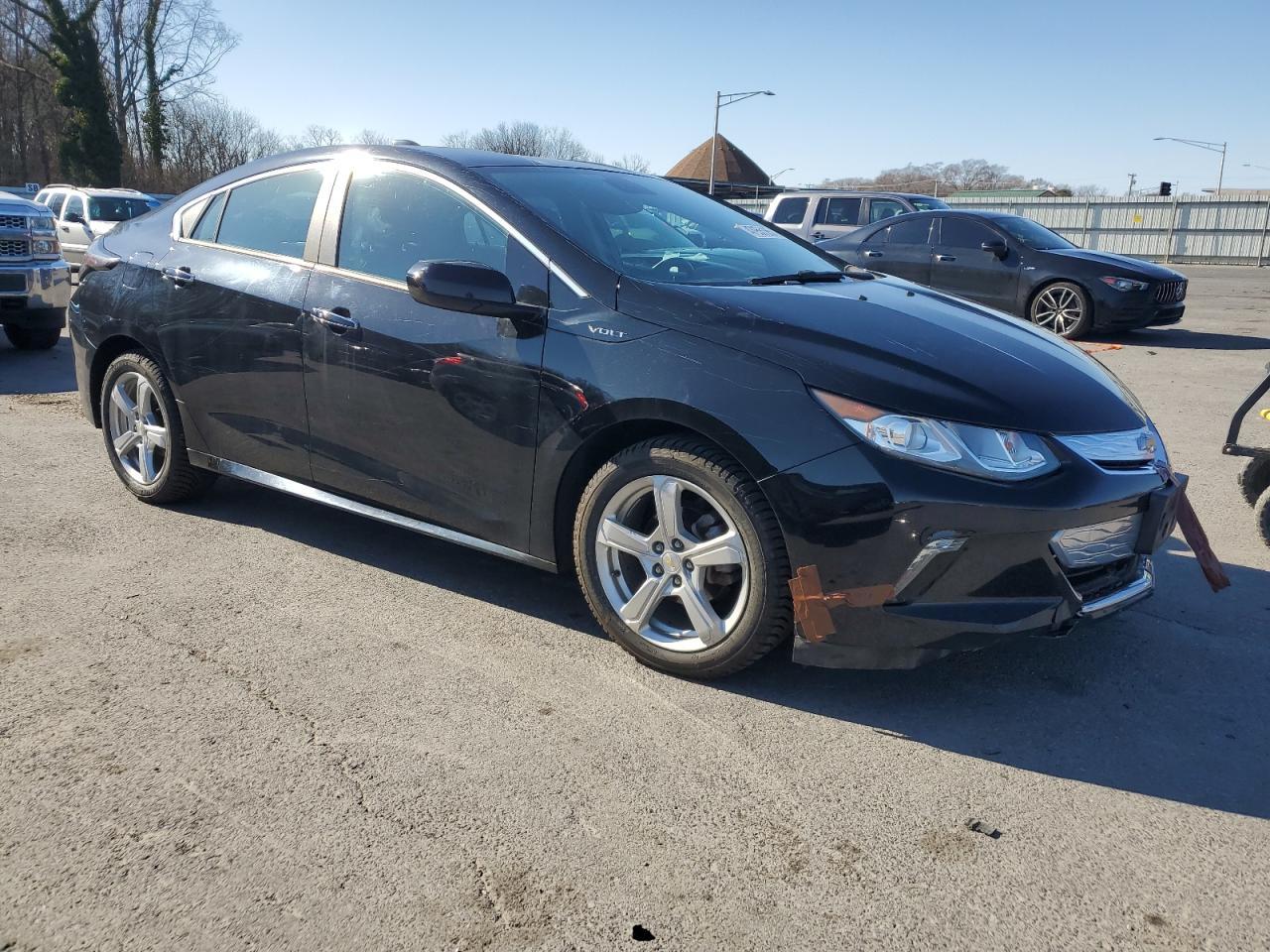 2017 CHEVROLET VOLT LT - Image 4