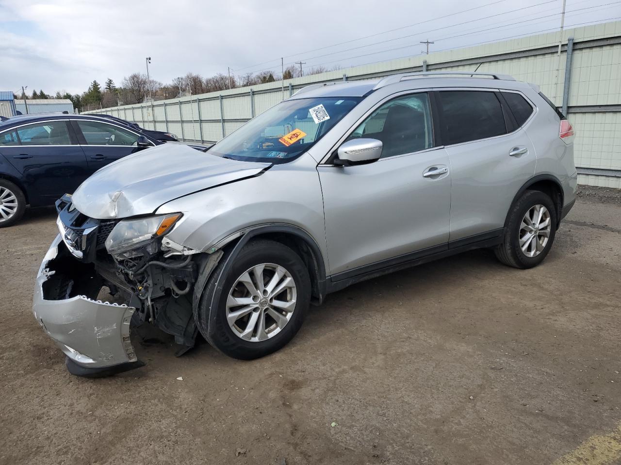 2015 NISSAN ROGUE S