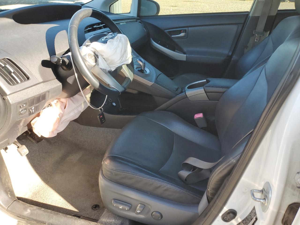 2013 TOYOTA PRIUS - Image 7