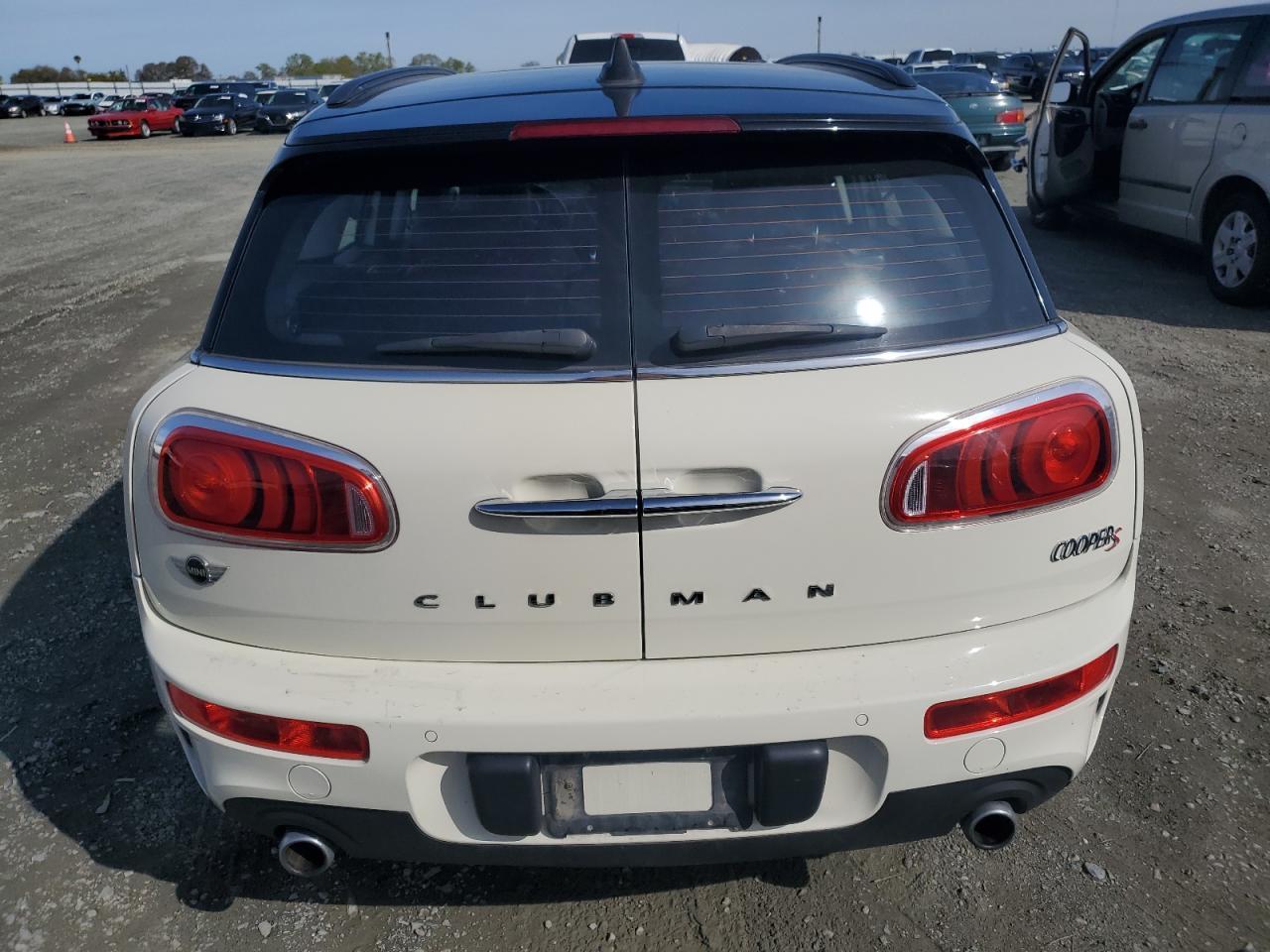 2017 MINI COOPER S C - Image 6
