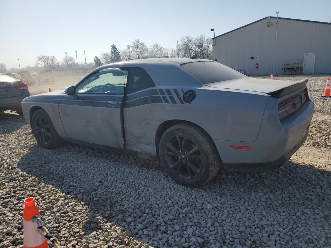 2020 DODGE CHALLENGER - Фото 2