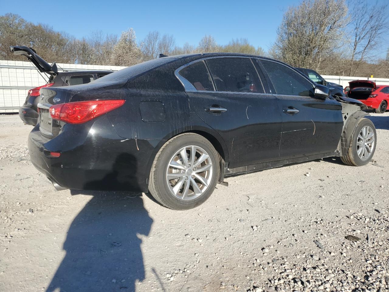 2016 INFINITI Q50 PREMIU - Фото 3
