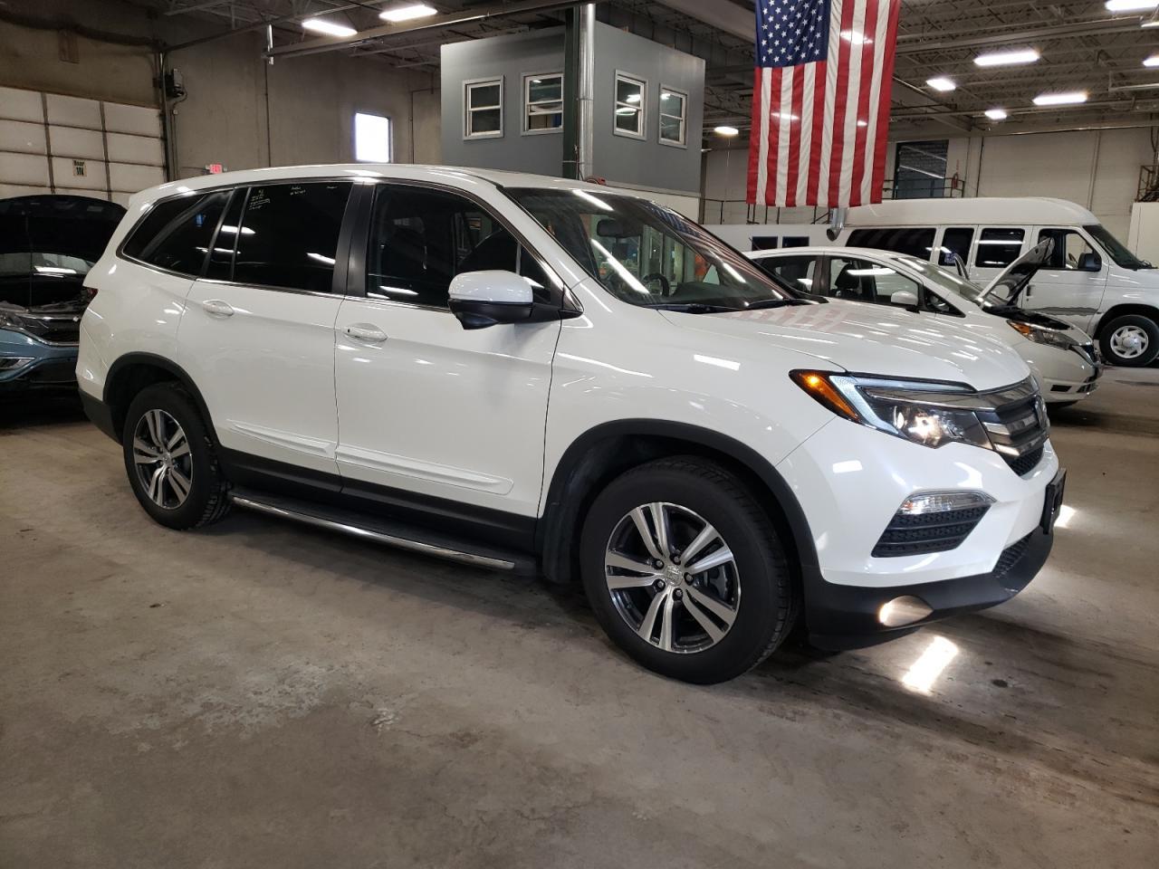 2017 HONDA PILOT EXL - Image 4