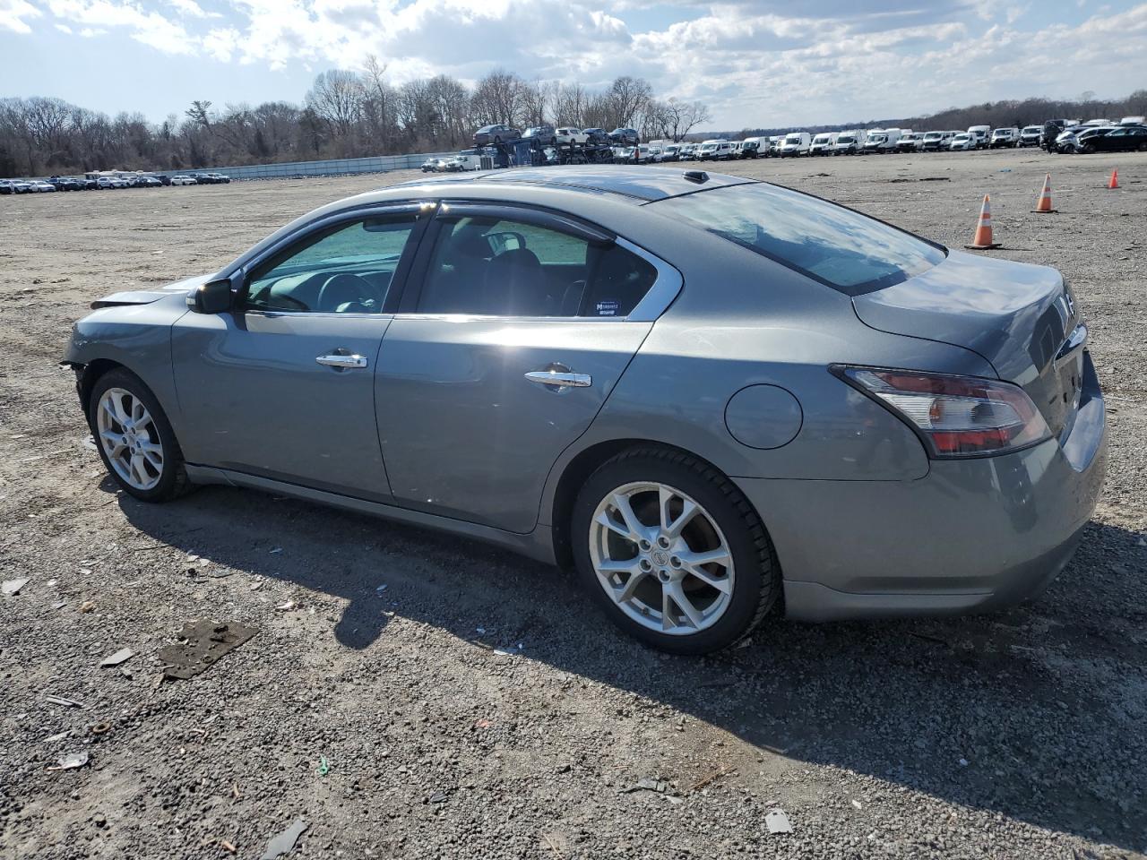 2014 NISSAN MAXIMA S - Image 2