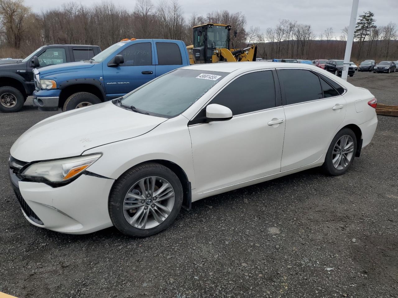 2016 TOYOTA CAMRY LE