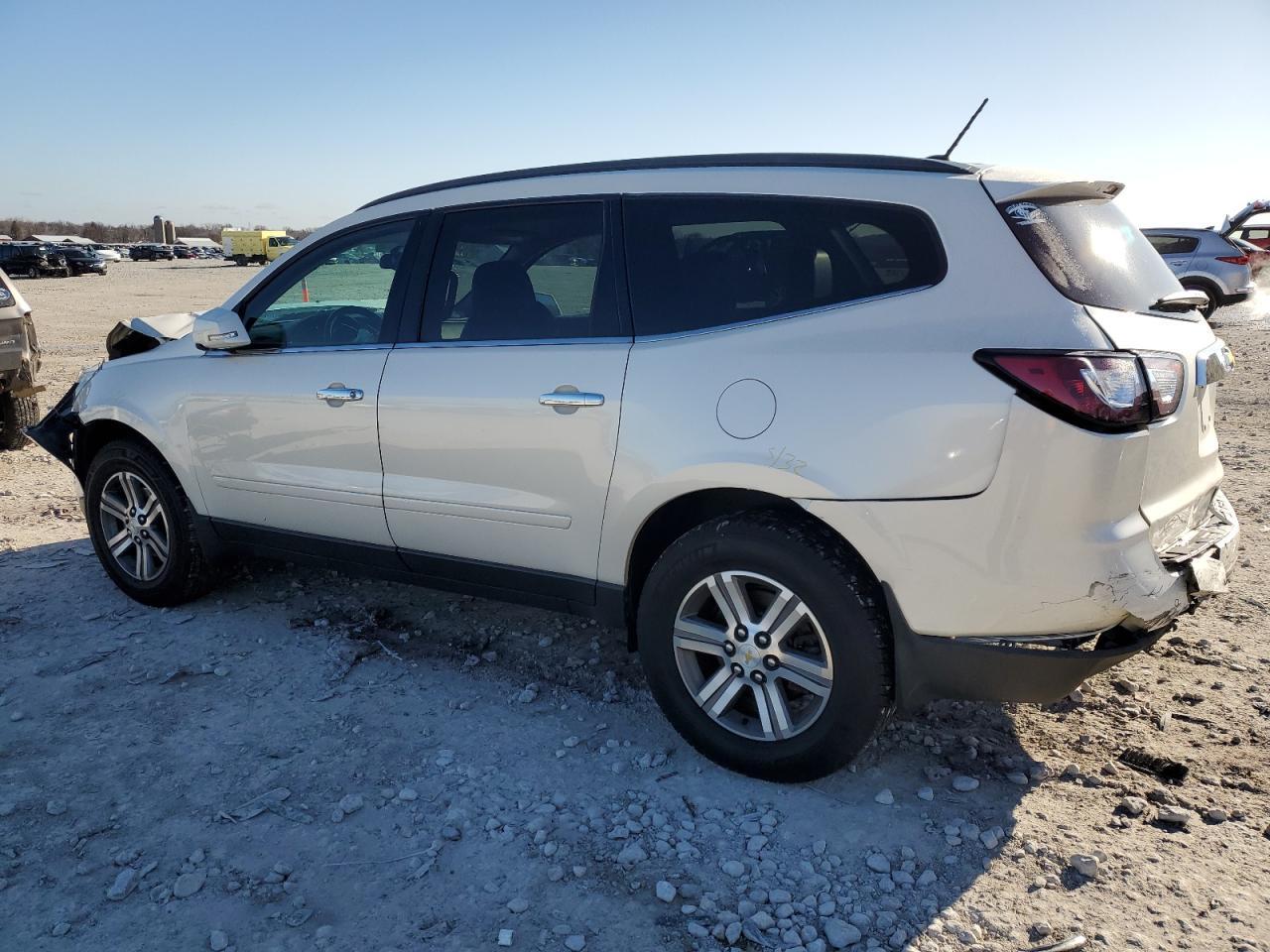 2015 CHEVROLET TRAVERSE L - Фото 2
