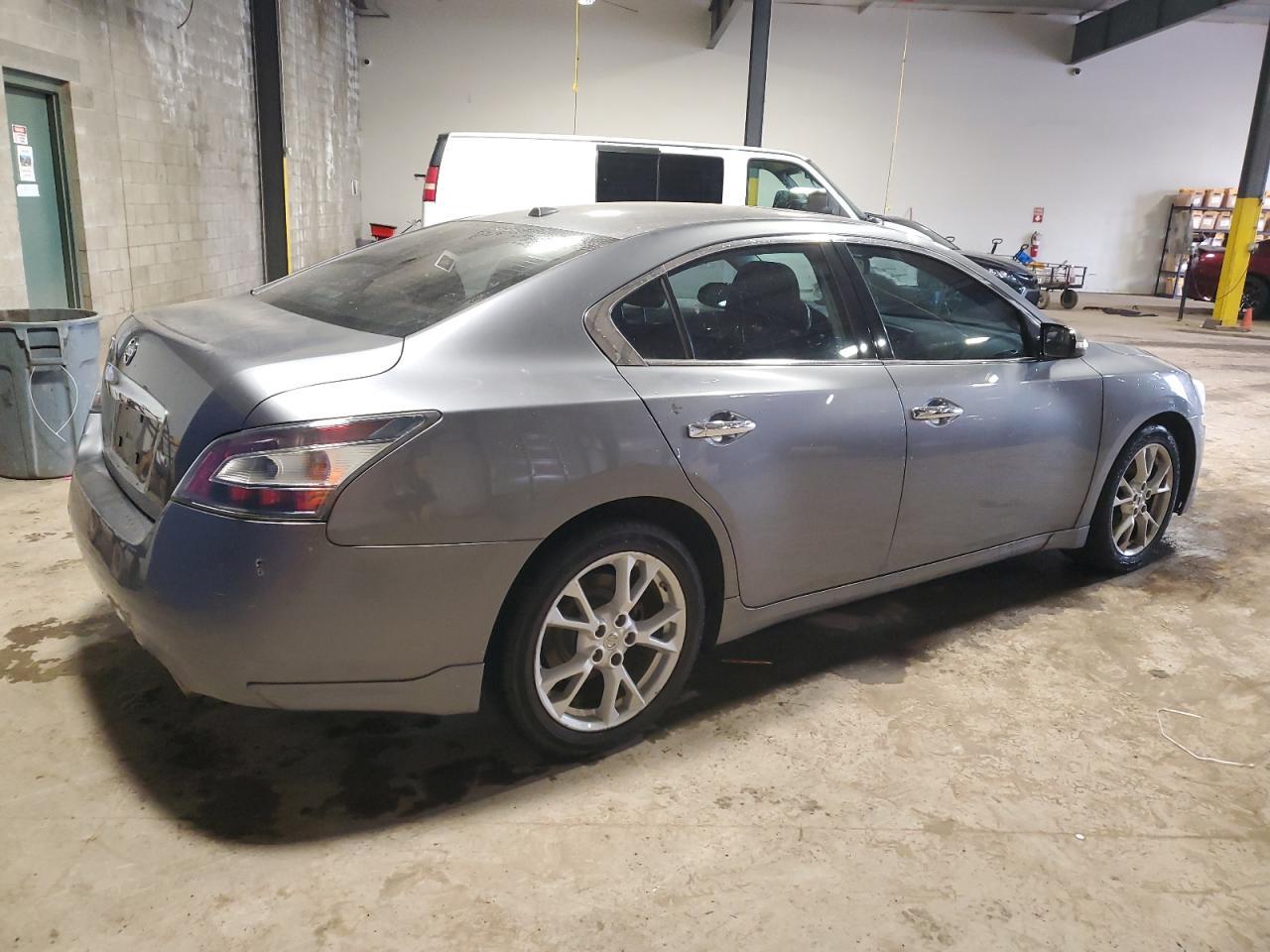 2014 NISSAN MAXIMA S - Image 3