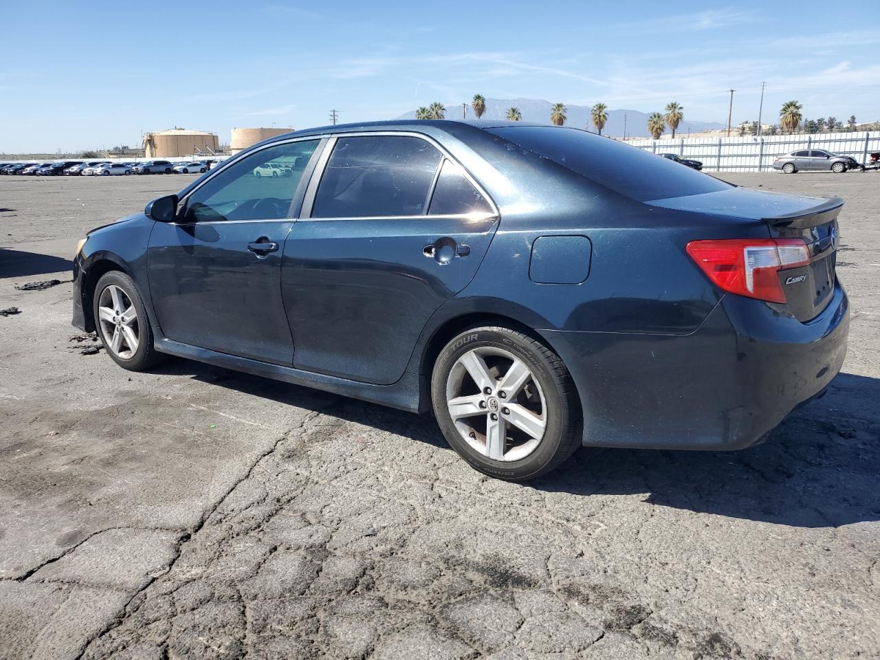 2013 TOYOTA CAMRY L - Image 2
